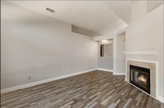 Building Photo - 7529 Ryland Ct
