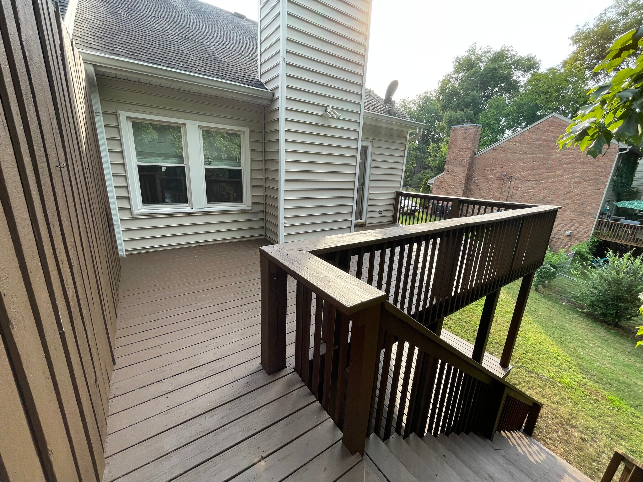 Back deck - 113 Guill Ct