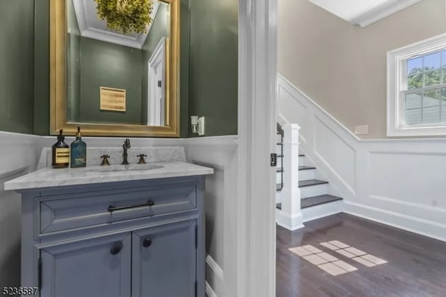 Building Photo - Modern Colonial Single-Family Home