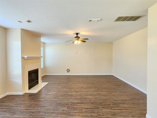 Building Photo - 18123 Noble Forest Dr