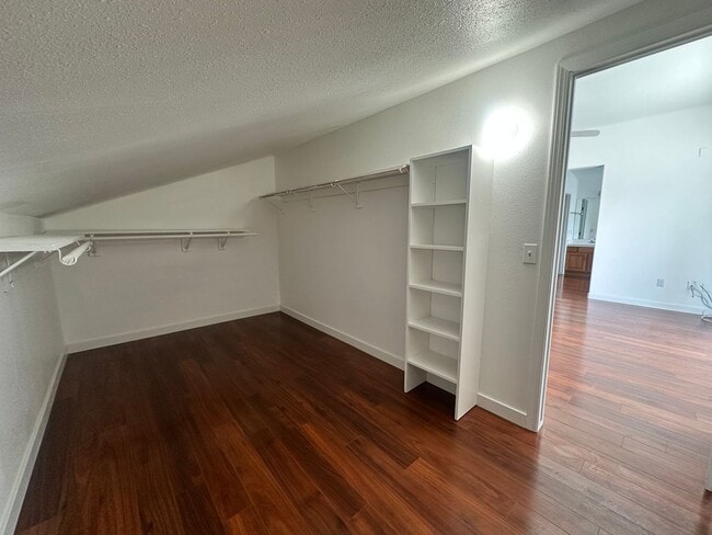 Building Photo - 5730 W Monte Verde Ct