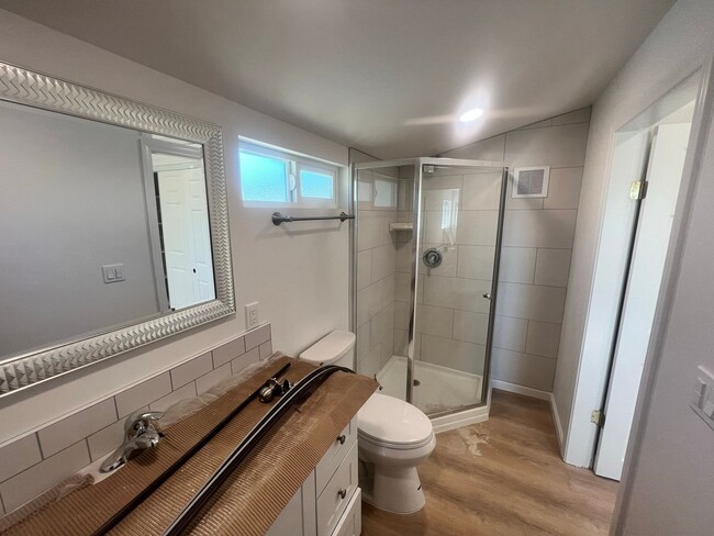 Building Photo - FULLY REMODELED 3BR/2BA HOME in Spring Valley