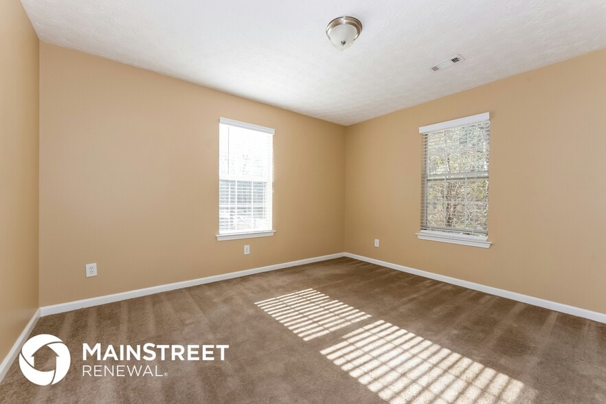 Building Photo - 153 Bay Ct Dr