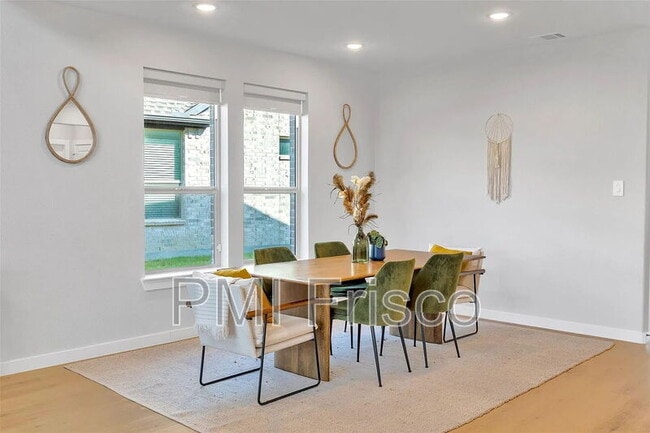 Building Photo - 6105 Poolside Way