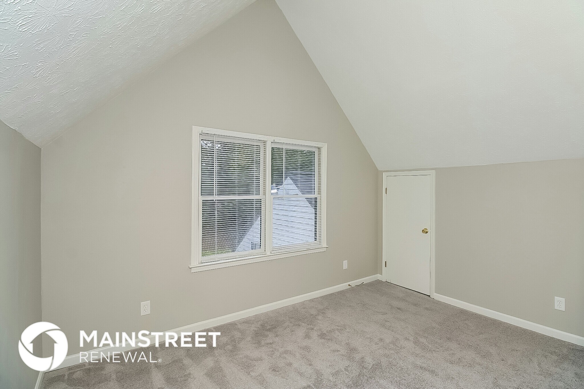 Building Photo - 3103 Skyland Dr