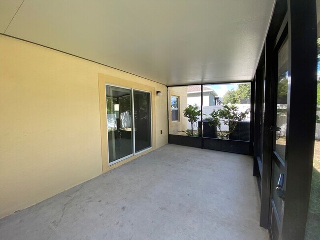 Building Photo - 2851 Moonstone Bend