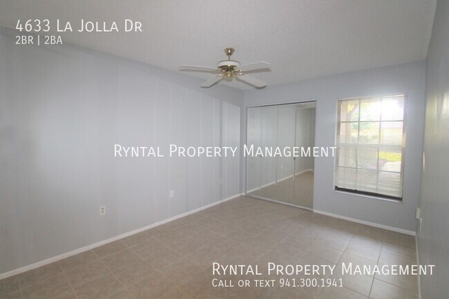 Building Photo - 4633 La Jolla Dr