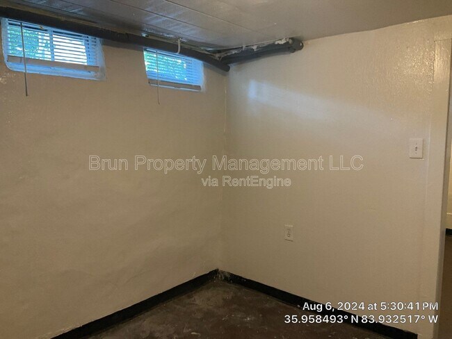 Building Photo - 1628 Clinch Ave