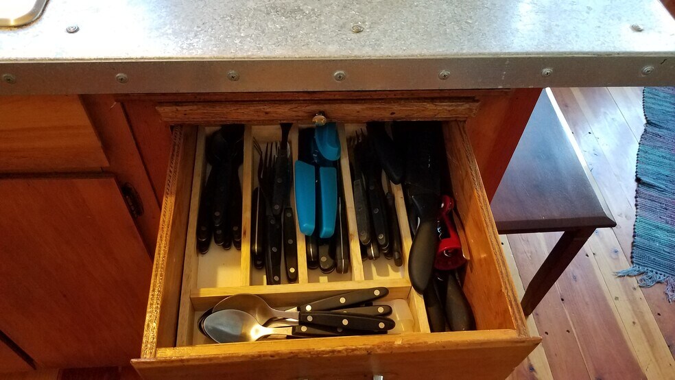 Building Photo - 3733 N Michigan Ave