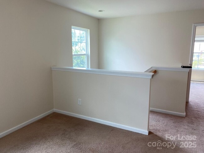Building Photo - 14425 Green Birch Dr