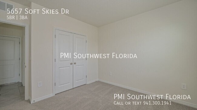 Building Photo - 5657 Soft Skies Dr
