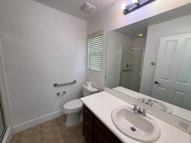 Building Photo - Fair Oaks Ranch 5 Bedroom Home in Canyon C...