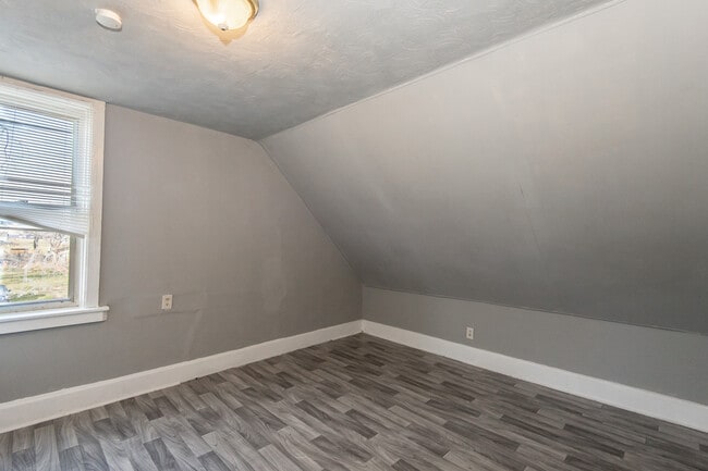 Building Photo - 2917 N 13th St