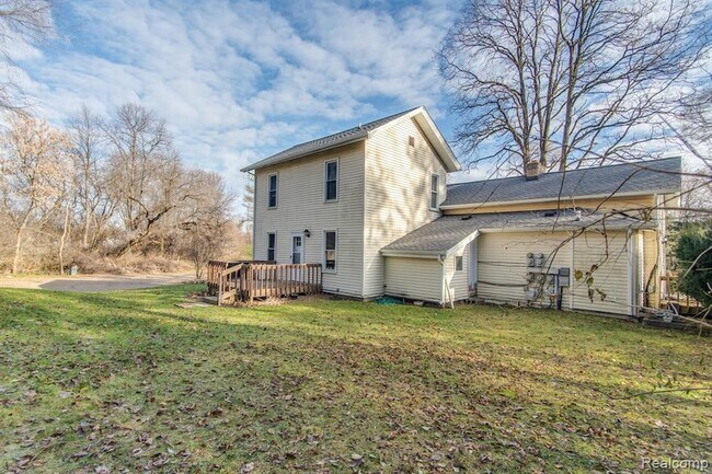 Building Photo - 9798 Mcgregor Rd