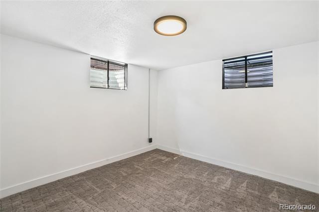 Building Photo - 9309 Highland Pl