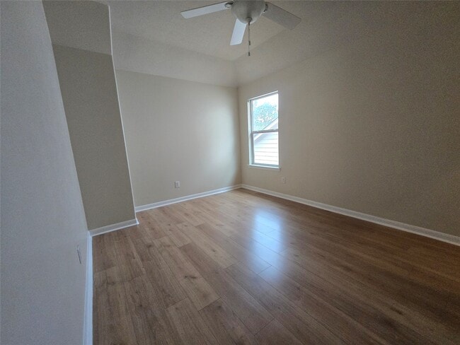 Building Photo - 26819 Granite Valley Ln