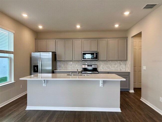 Building Photo - 4869 Lacewing Dr