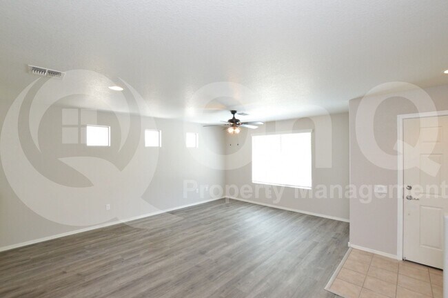Building Photo - 5750 S Ladyslipper Pl