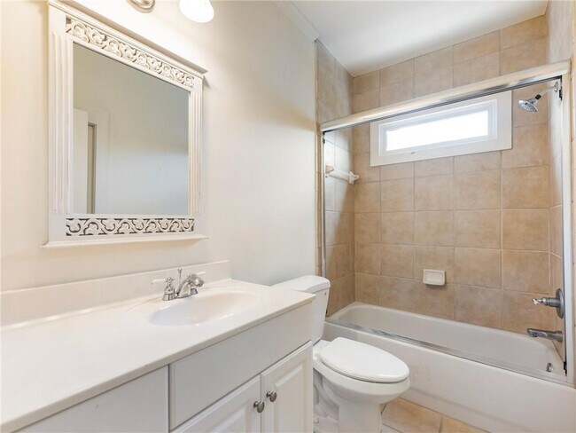 Building Photo - 5831 Choctaw Ln