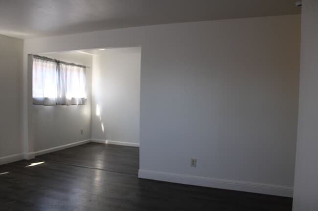 Building Photo - 3800 Waller Ave