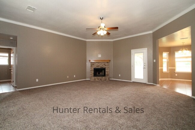 Building Photo - Timber Ridge Estates Beauty!