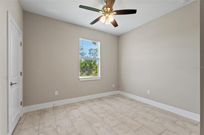 Building Photo - 5652 Bannock Cir