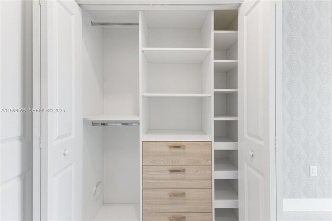 Building Photo - 8001 NW 41st St