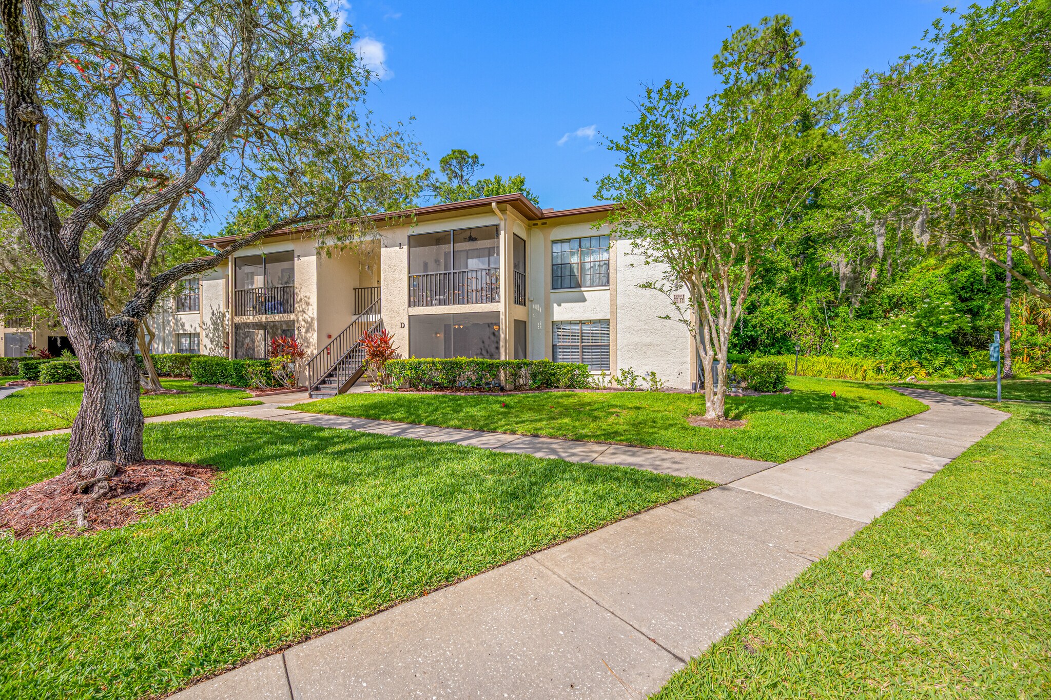 Building Photo - 3301 Crystal Ct E