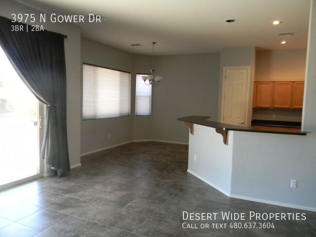 Building Photo - 3975 N Gower Dr