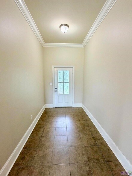 Building Photo - 41188 Lakeway Cove Ave