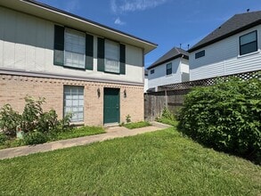 Building Photo - 1952 Upland Dr