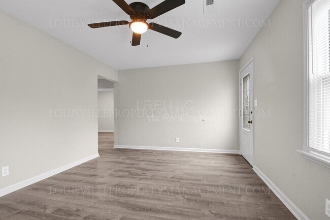 Building Photo - 3605 Parthenia Ave