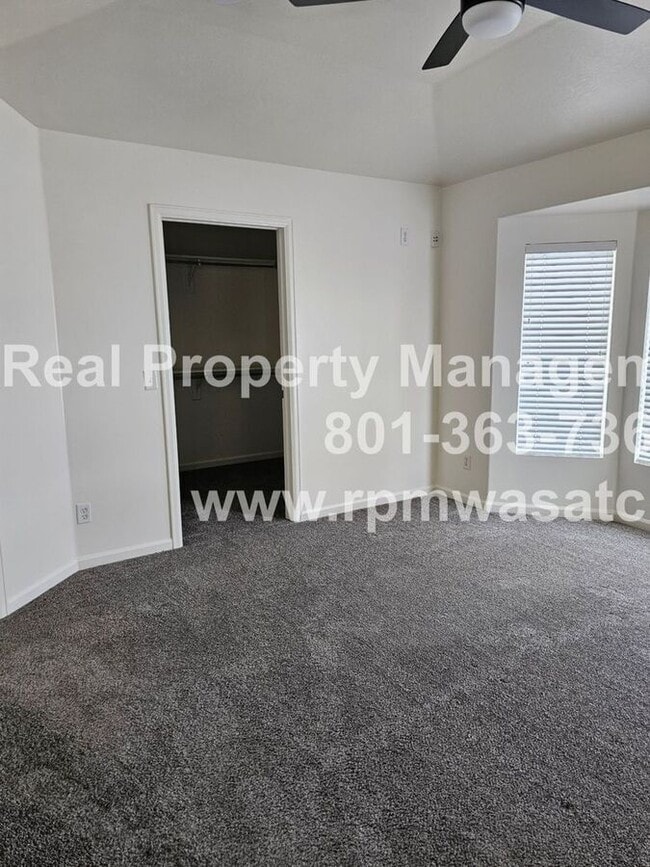 Building Photo - 4120 Juniper Hills Dr