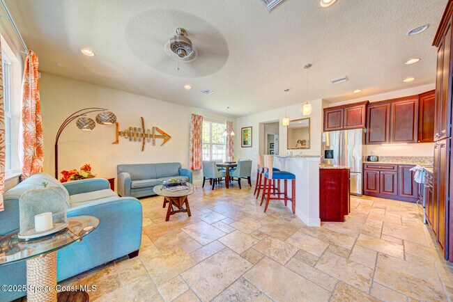 Building Photo - 104 Parrotfish Ln