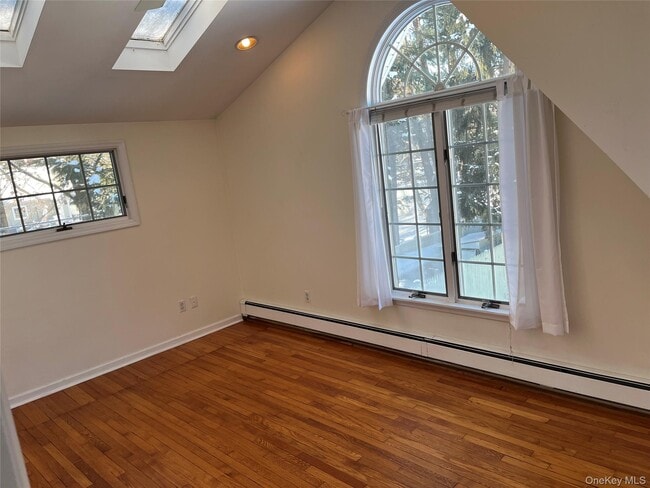 Building Photo - 17 Washington Ave