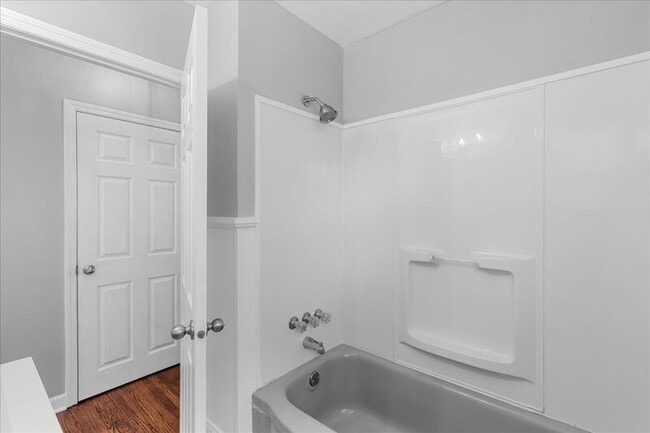 Building Photo - 128 E Military Dr