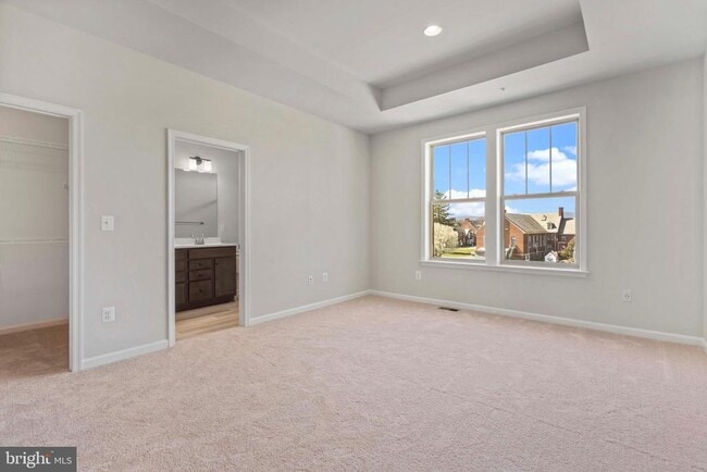 Building Photo - 1727 Evansberry Dr