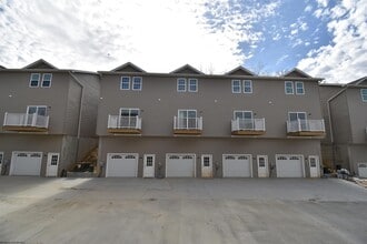 Building Photo - 427 Marlowe Cir