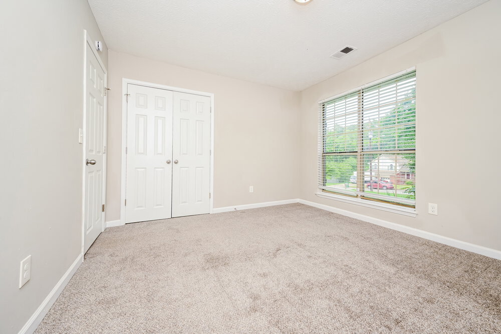 Building Photo - 2921 Sunset Ct