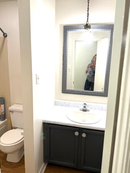 Building Photo - 3149 O'Neal Ln