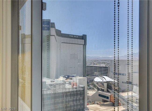 Building Photo - 3722 S Las Vegas Blvd
