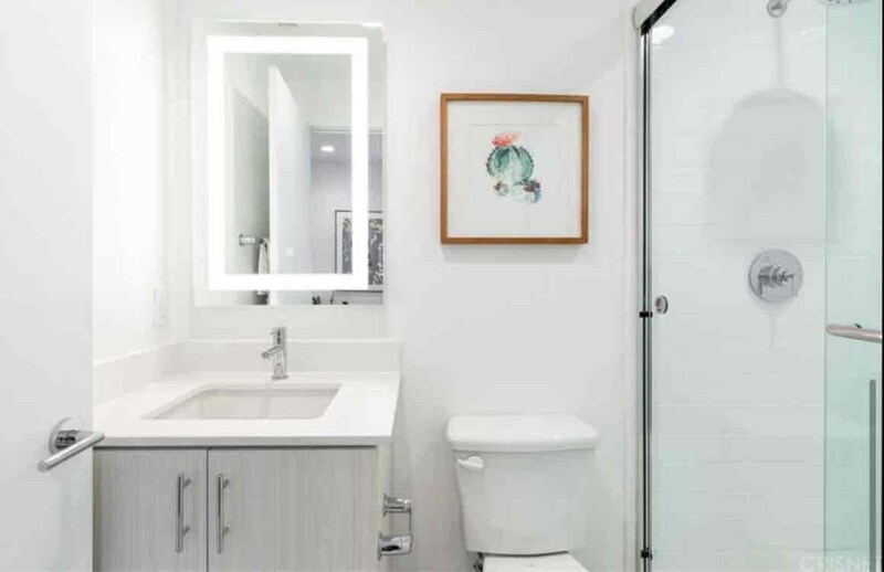 Building Photo - 4829 Craner Ave