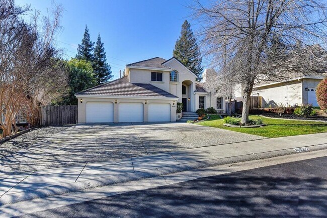 Building Photo - Elegant Granite Bay Home Located in Treelake Village and the  Eureka Union School District