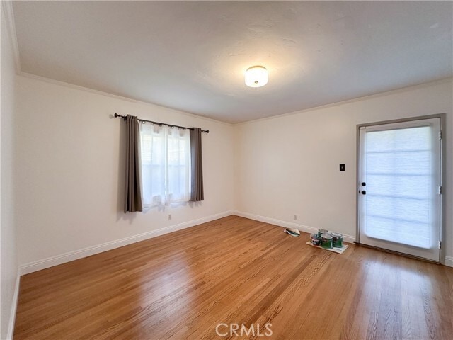 Building Photo - 2315 N Flower St