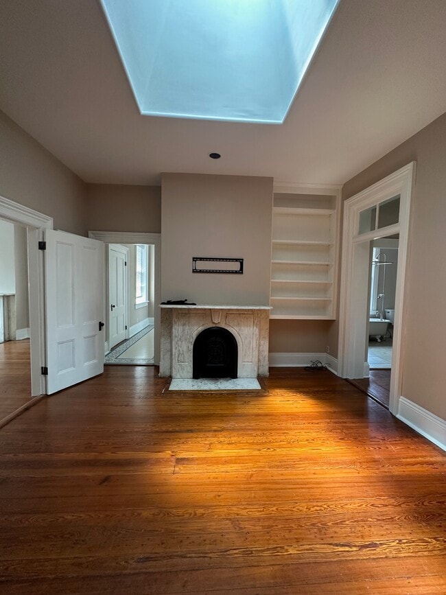 Building Photo - 212 E Gaston St