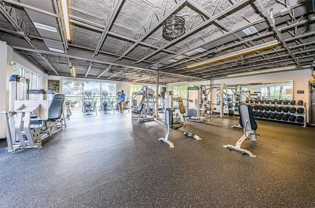 Building Photo - 1516 E Lake Woodlands Pkwy
