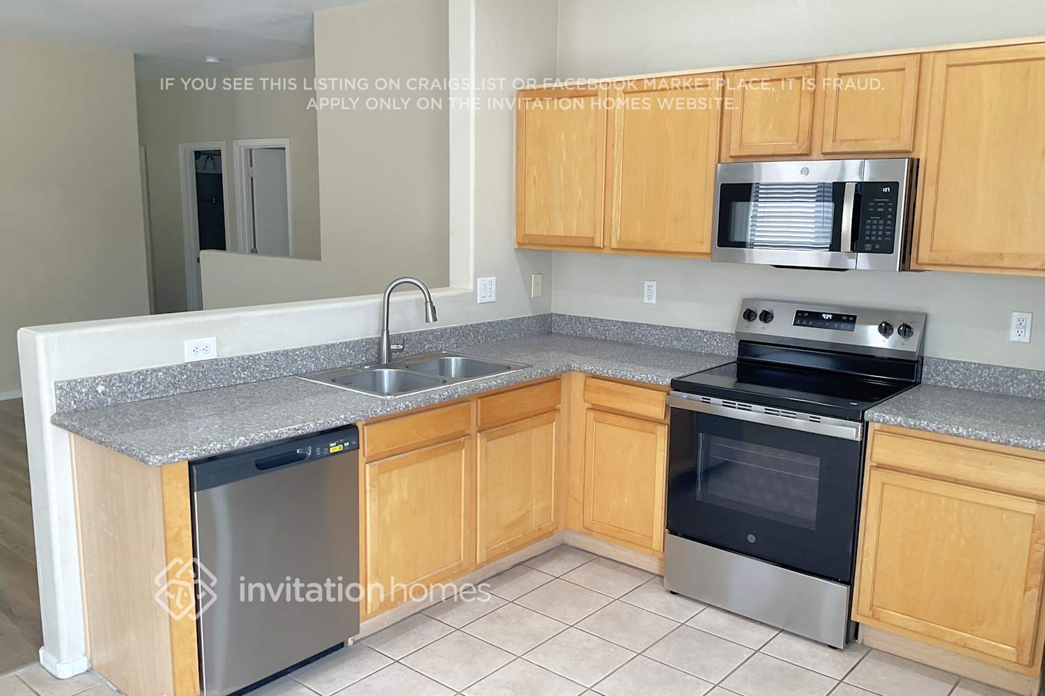 Building Photo - 1182 E Desert Moon Trail