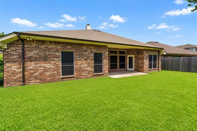 Building Photo - 2230 Park Hurst Dr
