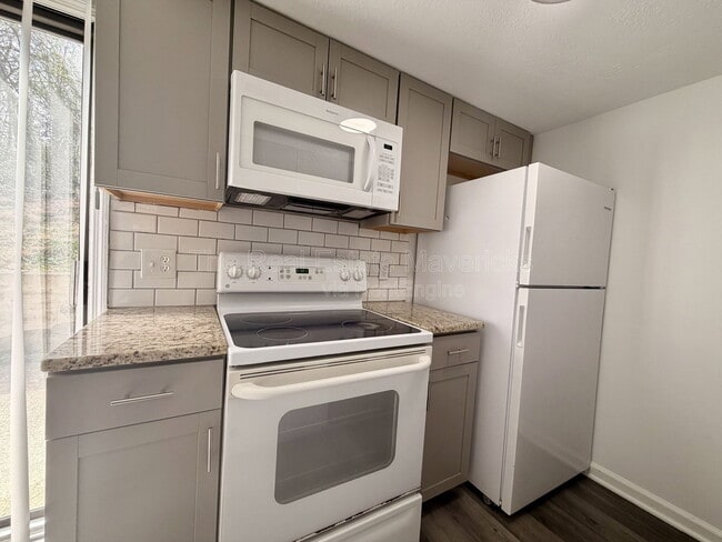 Building Photo - 308 Gillespie Rd