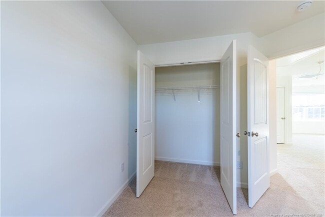 Building Photo - 55 Fern Ridge Dr